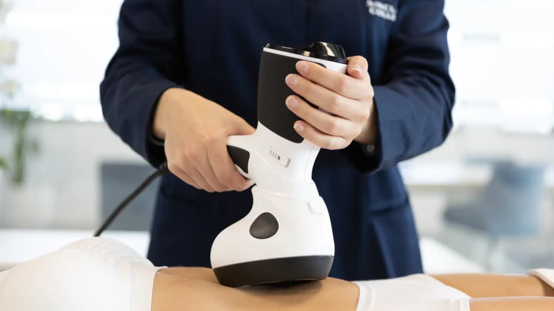Laser Body Contouring service at Naperville Health & Wellness Clinic