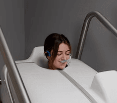 HOCATT therapy chamber with oxygen and heat therapy