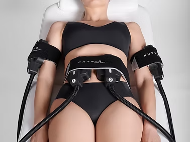 Physiq360 service at Naperville Health & Wellness Clinic